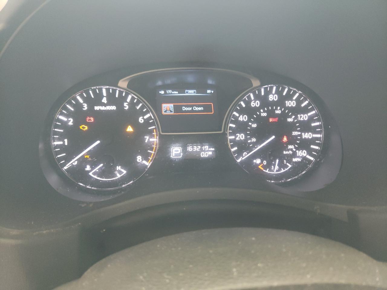 Photo 8 from auction – 2013 NISSAN PATHFINDER with VIN 5N1AR2MMXDC658783