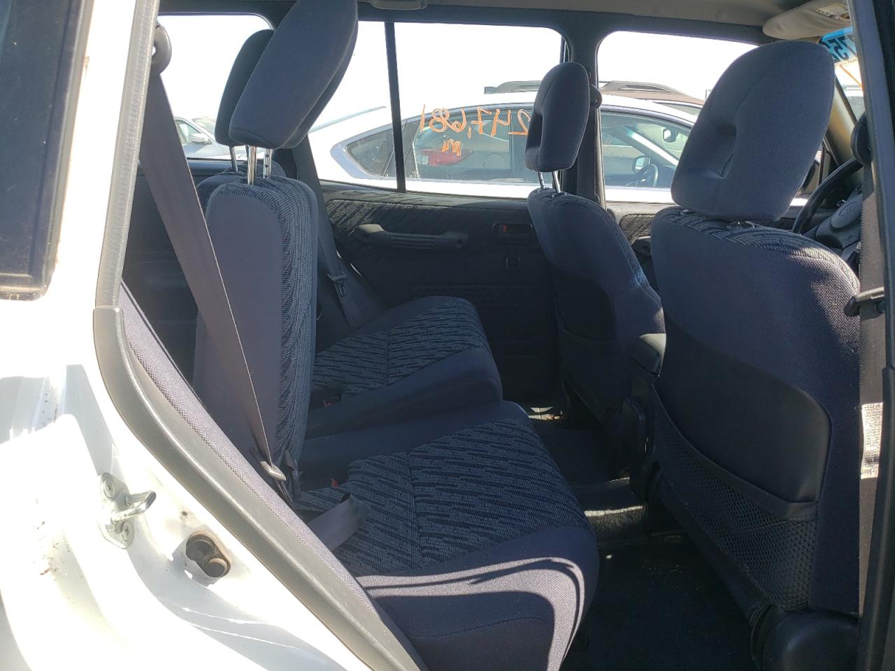Photo 6 from auction – 2000 TOYOTA RAV4 with VIN JT3GP10V5Y0050470