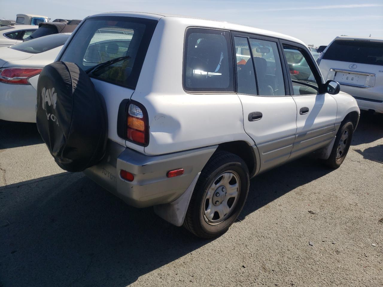 Photo 4 from auction – 2000 TOYOTA RAV4 with VIN JT3GP10V5Y0050470