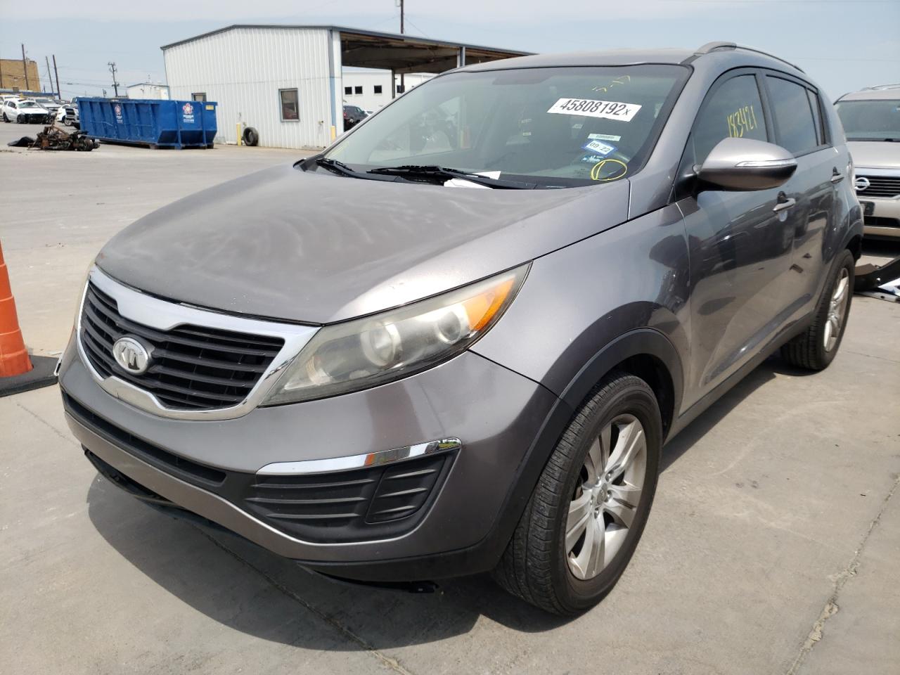 Photo 2 from auction – 2011 KIA SPORTAGE L with VIN KNDPB3A26B7030172
