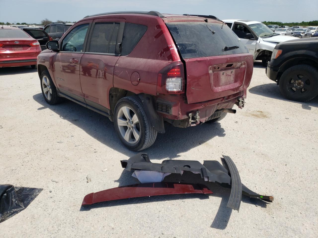 Photo 16 from auction – 2016 JEEP COMPASS SP with VIN 1C4NJCBA4GD636658