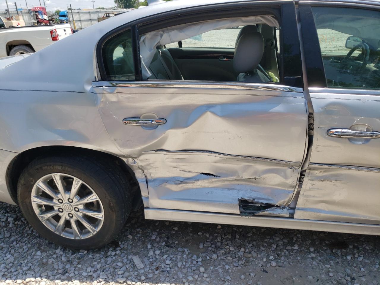 Photo 9 from auction – 2010 BUICK LUCERNE CX with VIN 1G4HJ5EM5AU132105