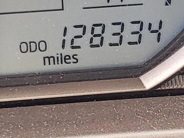 Photo 8 from auction – 2015 TOYOTA RAV4 XLE with VIN JTMRFREV1FD150604