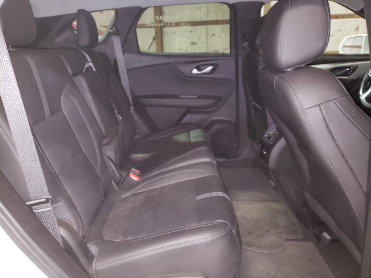 Photo 6 from auction – 2020 CHEVROLET BLAZER 3LT with VIN 3GNKBDRS2LS643517