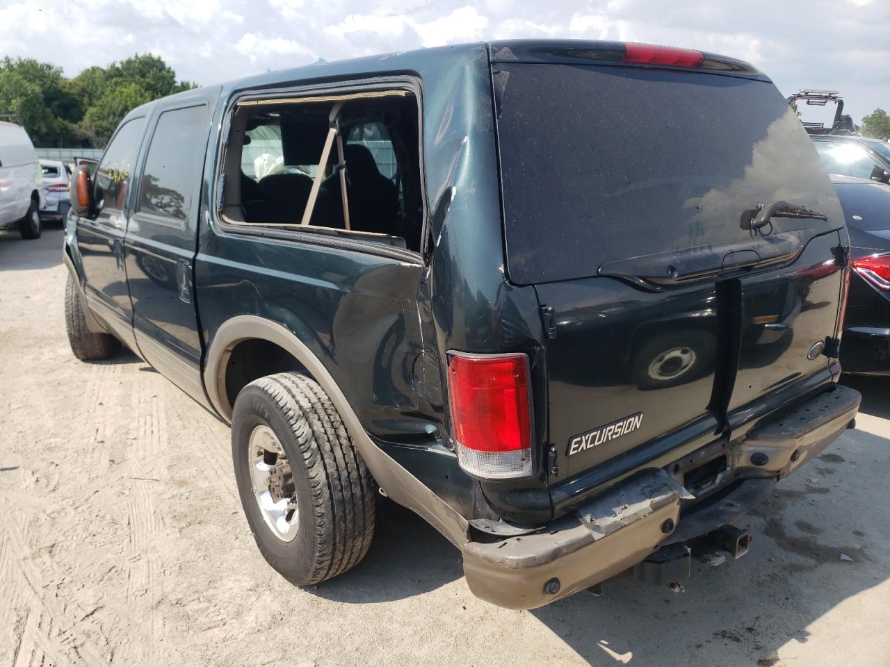 Photo 3 from auction – 2005 FORD EXCURSION with VIN 1FMNU44L75EB52627