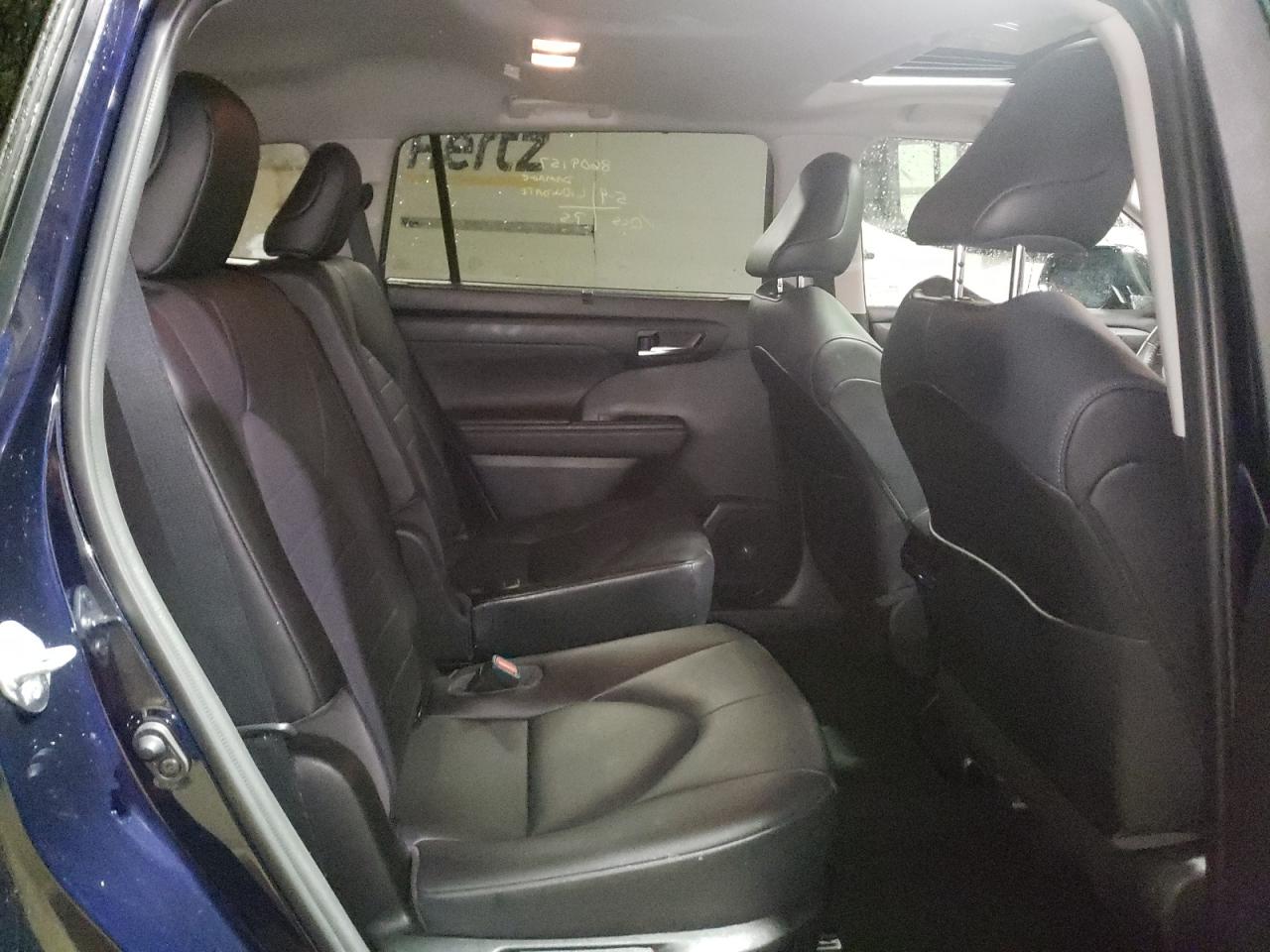Photo 6 from auction – 2020 TOYOTA HIGHLANDER with VIN 5TDGZRAH2LS009278
