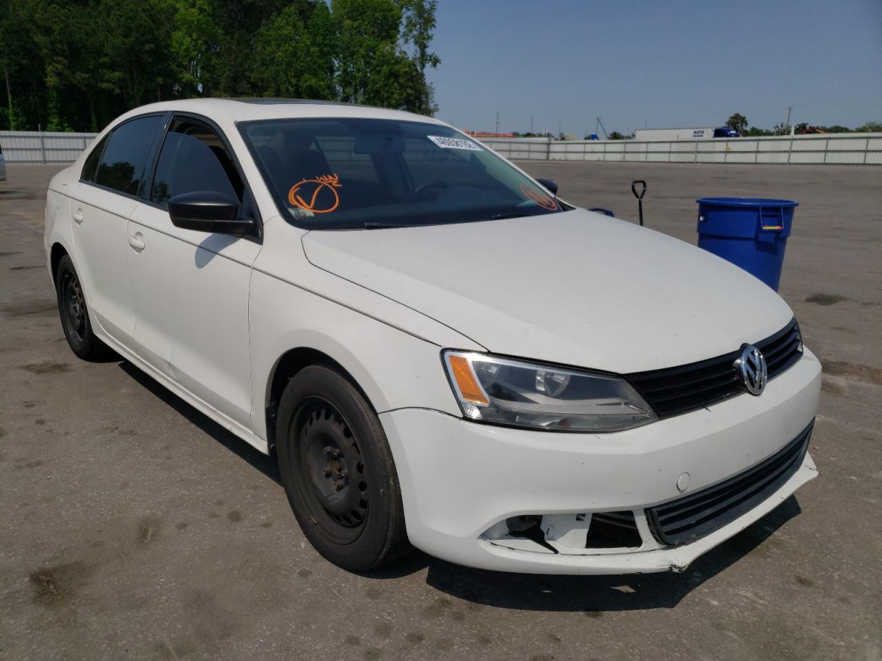 VOLKSWAGEN JETTA 2012 with VIN 3VW2K7AJ1CM338136 - Photo from auction