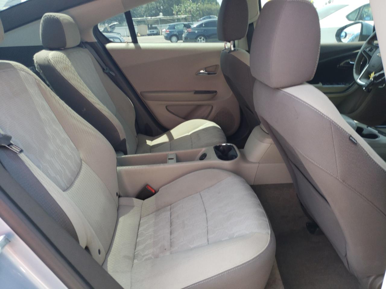 Photo 6 from auction – 2014 CHEVROLET VOLT with VIN 1G1RE6E42EU165239