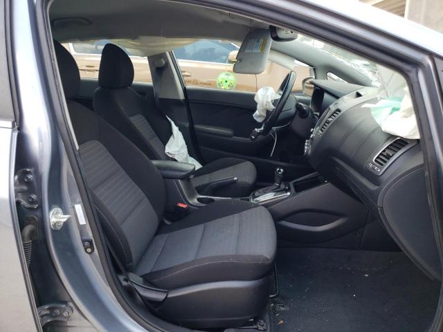 Photo 5 from auction – 2017 KIA FORTE LX with VIN 3KPFL4A79HE113971
