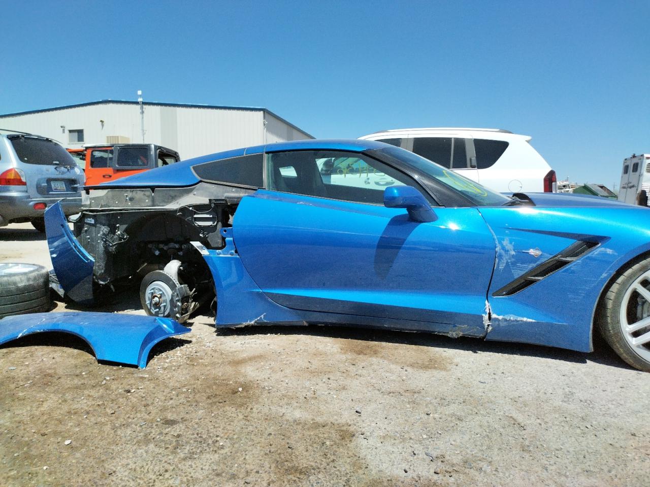 Photo 9 from auction – 2015 CHEVROLET CORVETTE S with VIN 1G1YB2D72F5106552