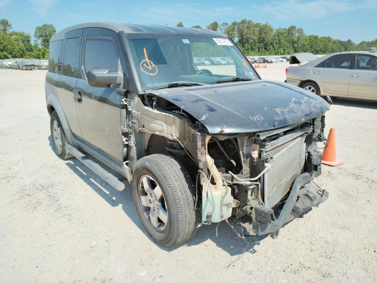HONDA ELEMENT EX 2003 with VIN 5J6YH185X3L003759 - Photo from auction