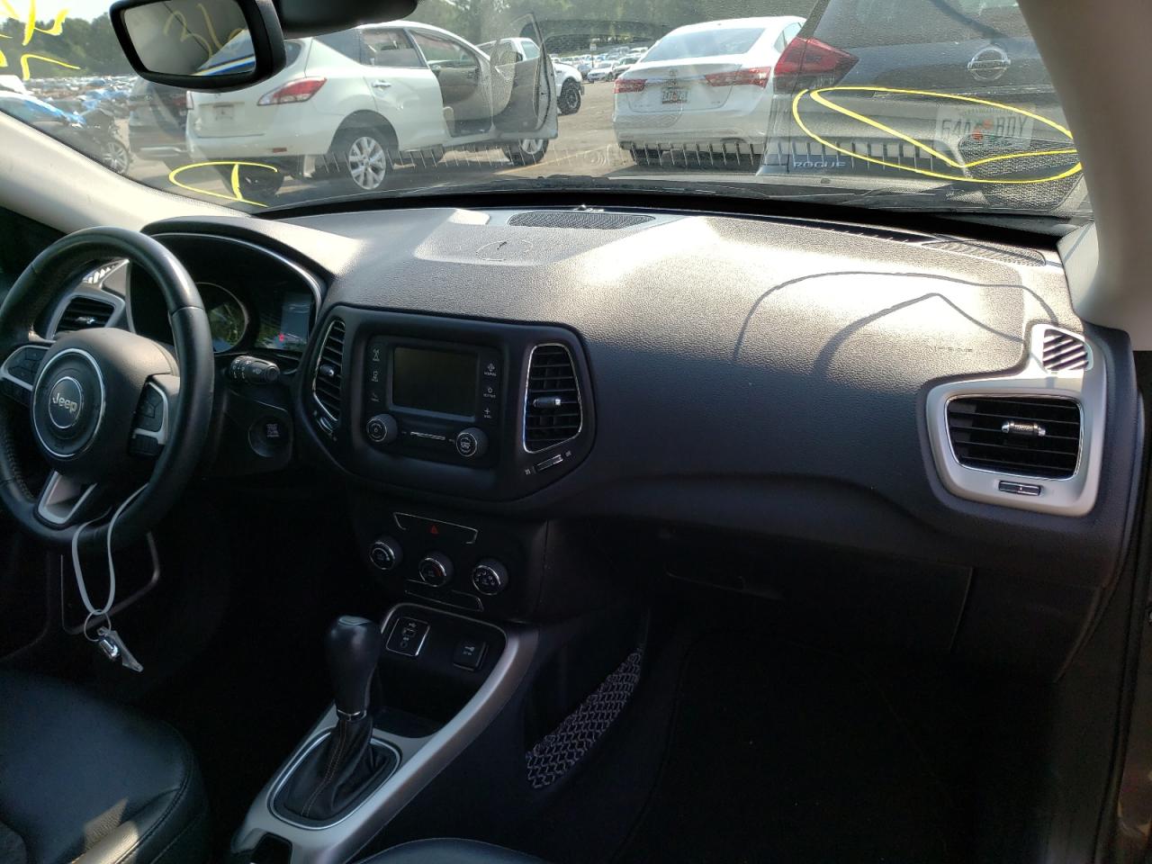Photo 9 from auction – 2018 JEEP COMPASS LA with VIN 3C4NJCBB0JT462114