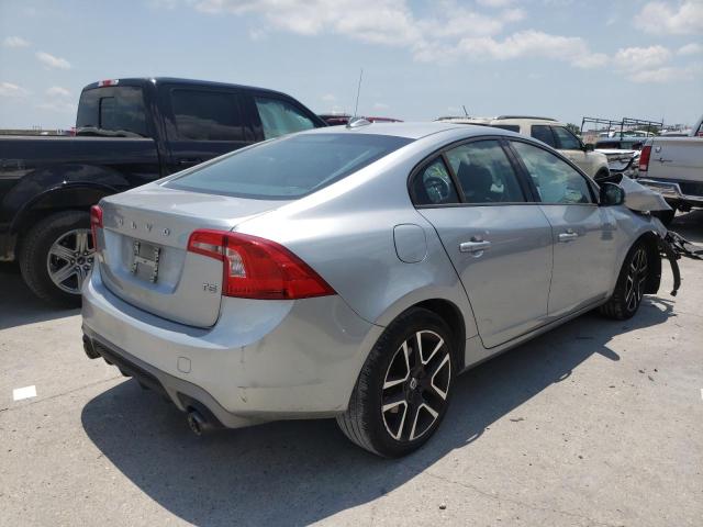 Photo 4 from auction – 2017 VOLVO S60 with VIN YV126MFLXH2422013