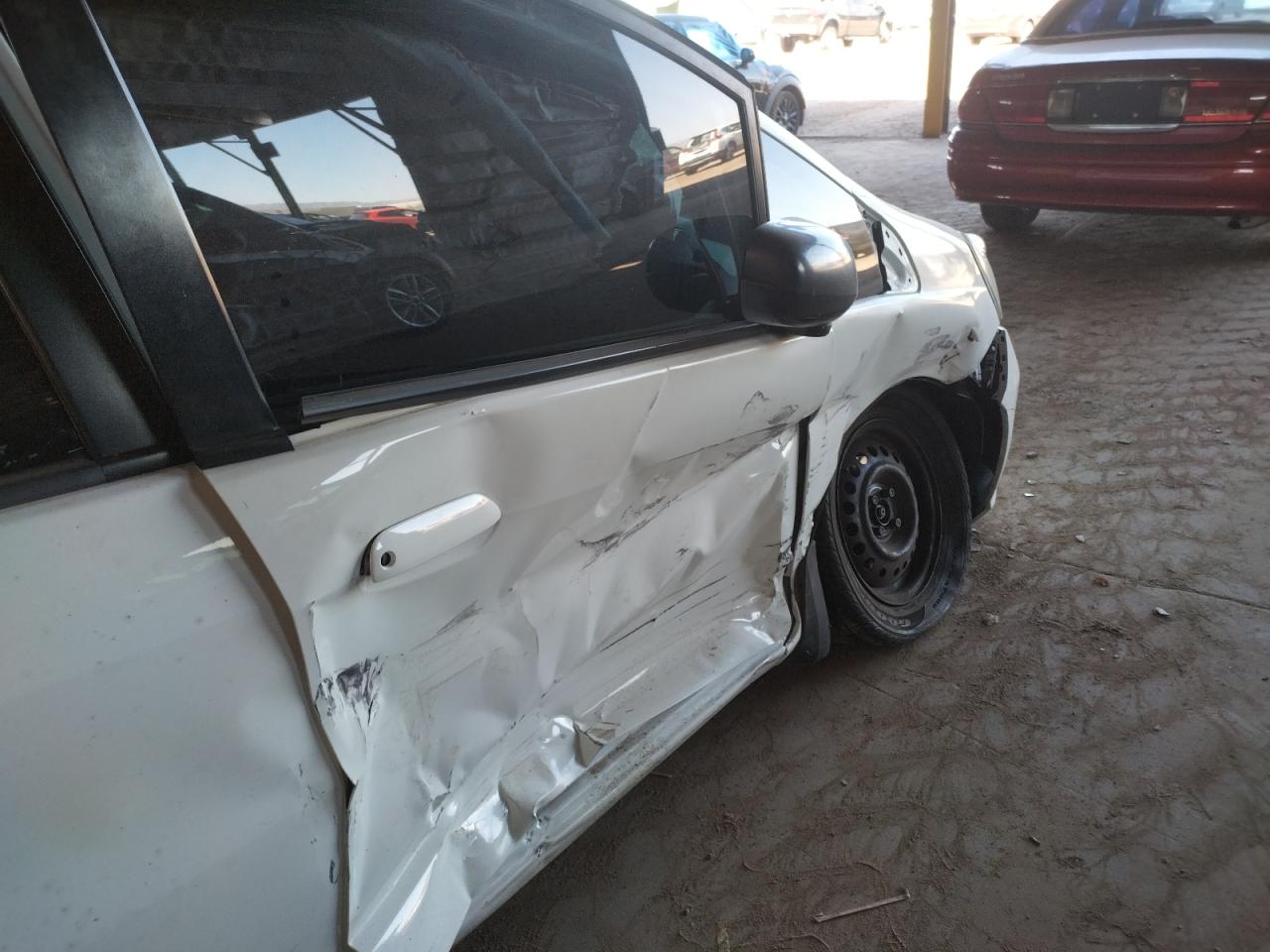 Photo 9 from auction – 2010 HONDA FIT with VIN JHMGE8H2XAS010527