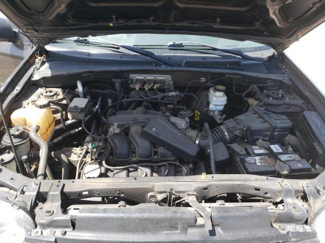 Photo 7 from auction – 2006 FORD ESCAPE XLT with VIN 1FMCU03116KC27311