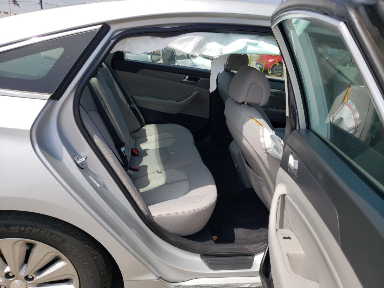 Photo 6 from auction – 2017 HYUNDAI SONATA HYB with VIN KMHE24L18HA047709