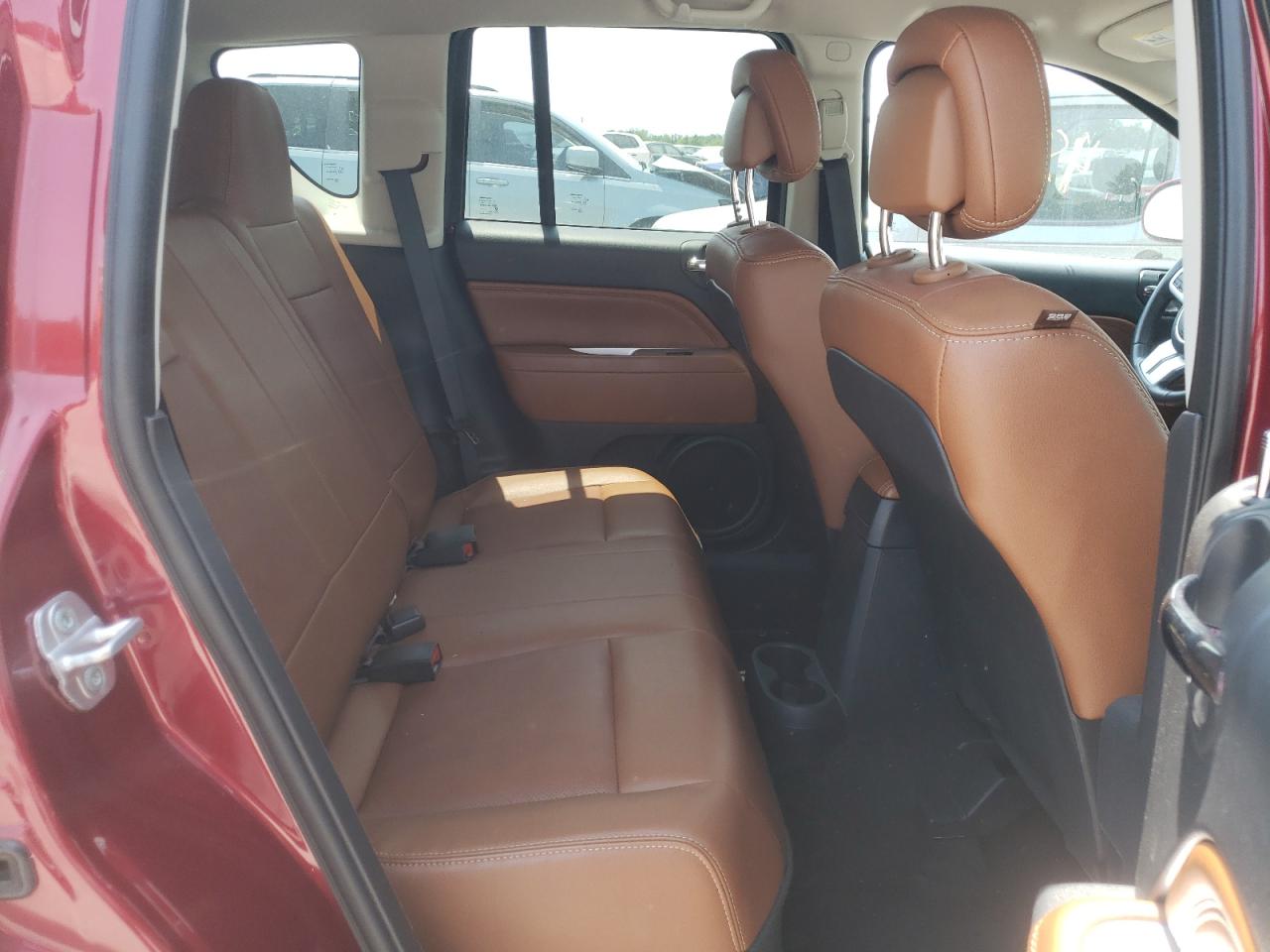 Photo 6 from auction – 2014 JEEP COMPASS LI with VIN 1C4NJDCB2ED616337