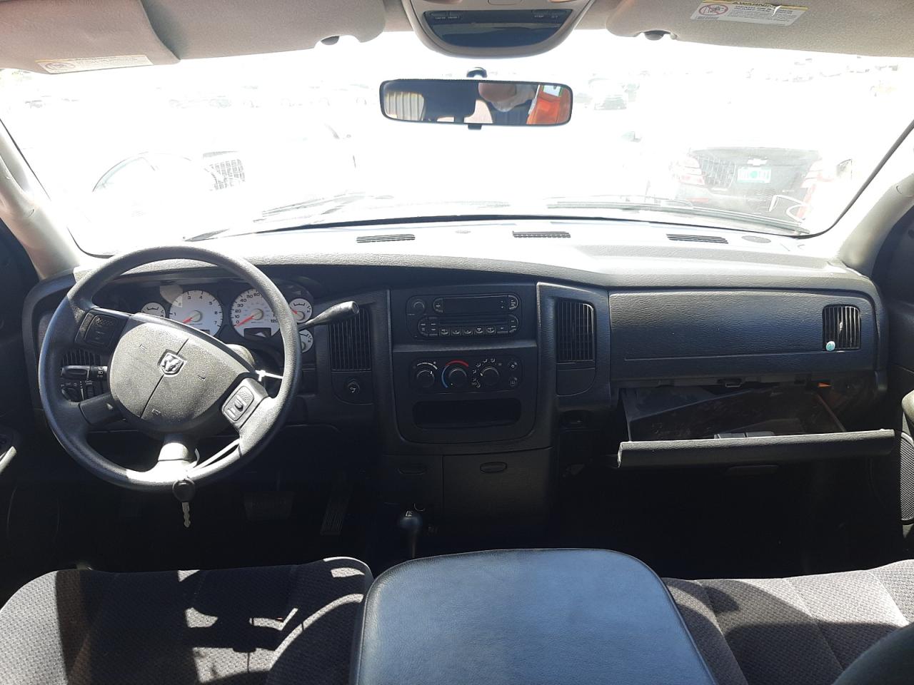 Photo 9 from auction – 2005 DODGE RAM 1500 S with VIN 1D7HU18D95S217469