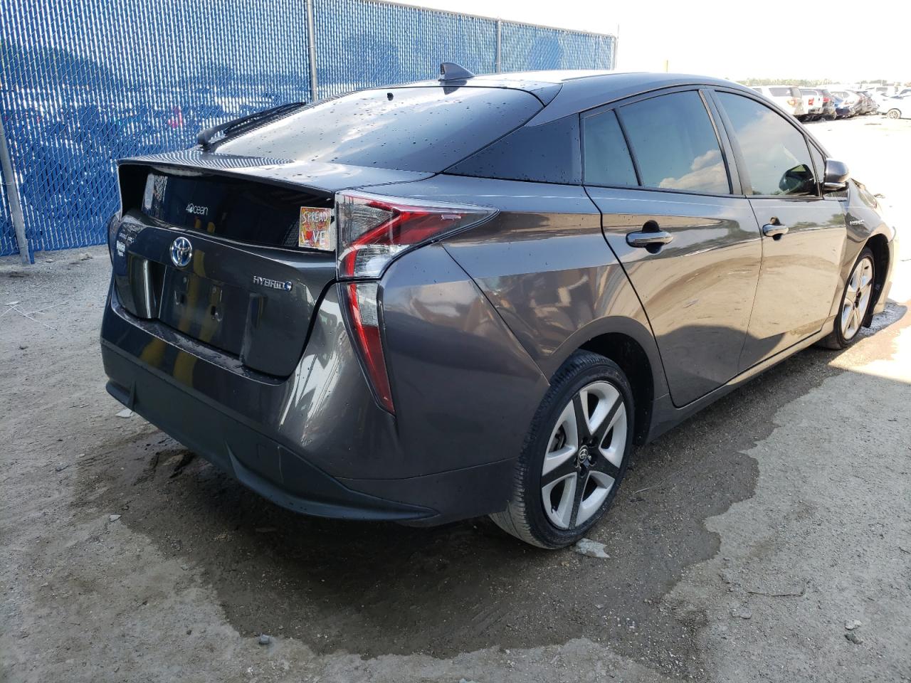 Photo 4 from auction – 2017 TOYOTA PRIUS with VIN JTDKARFU7H3534255