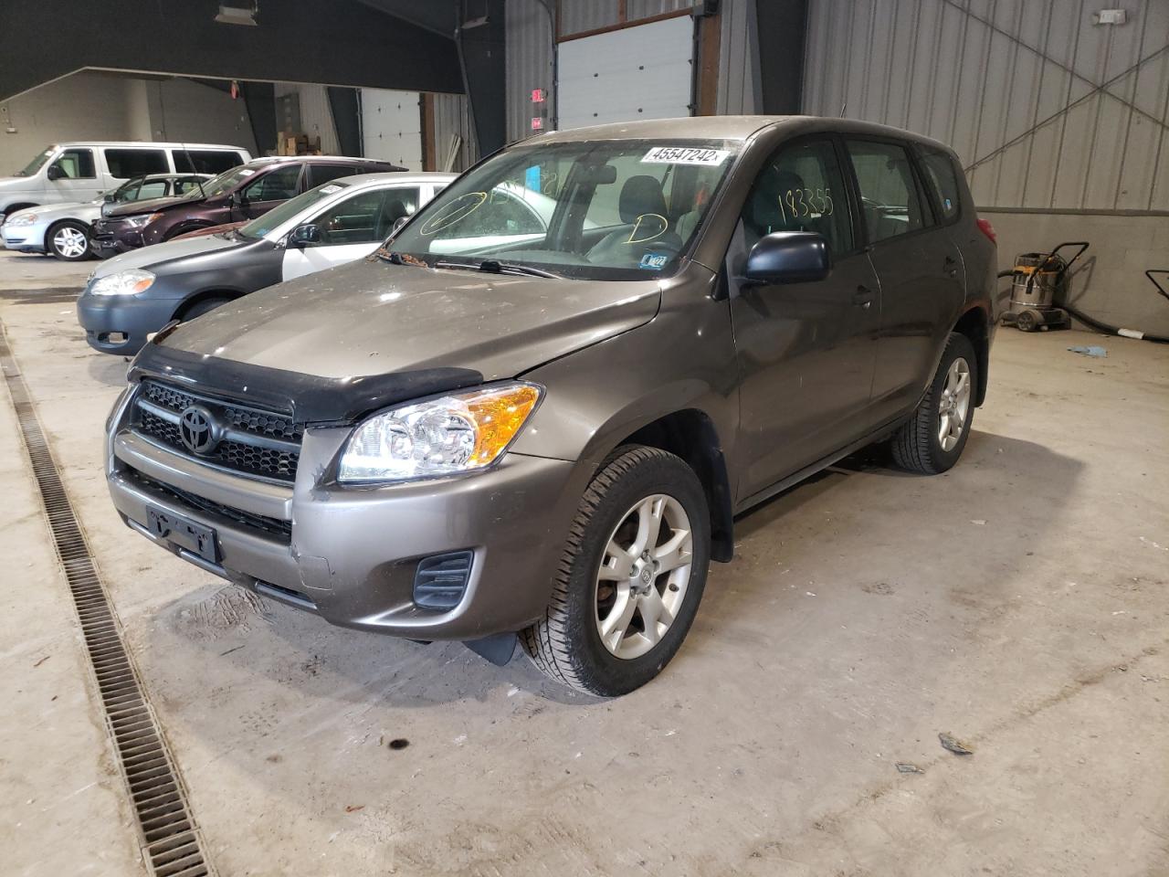 Photo 2 from auction – 2010 TOYOTA RAV4 with VIN JTMBF4DV4A5020504