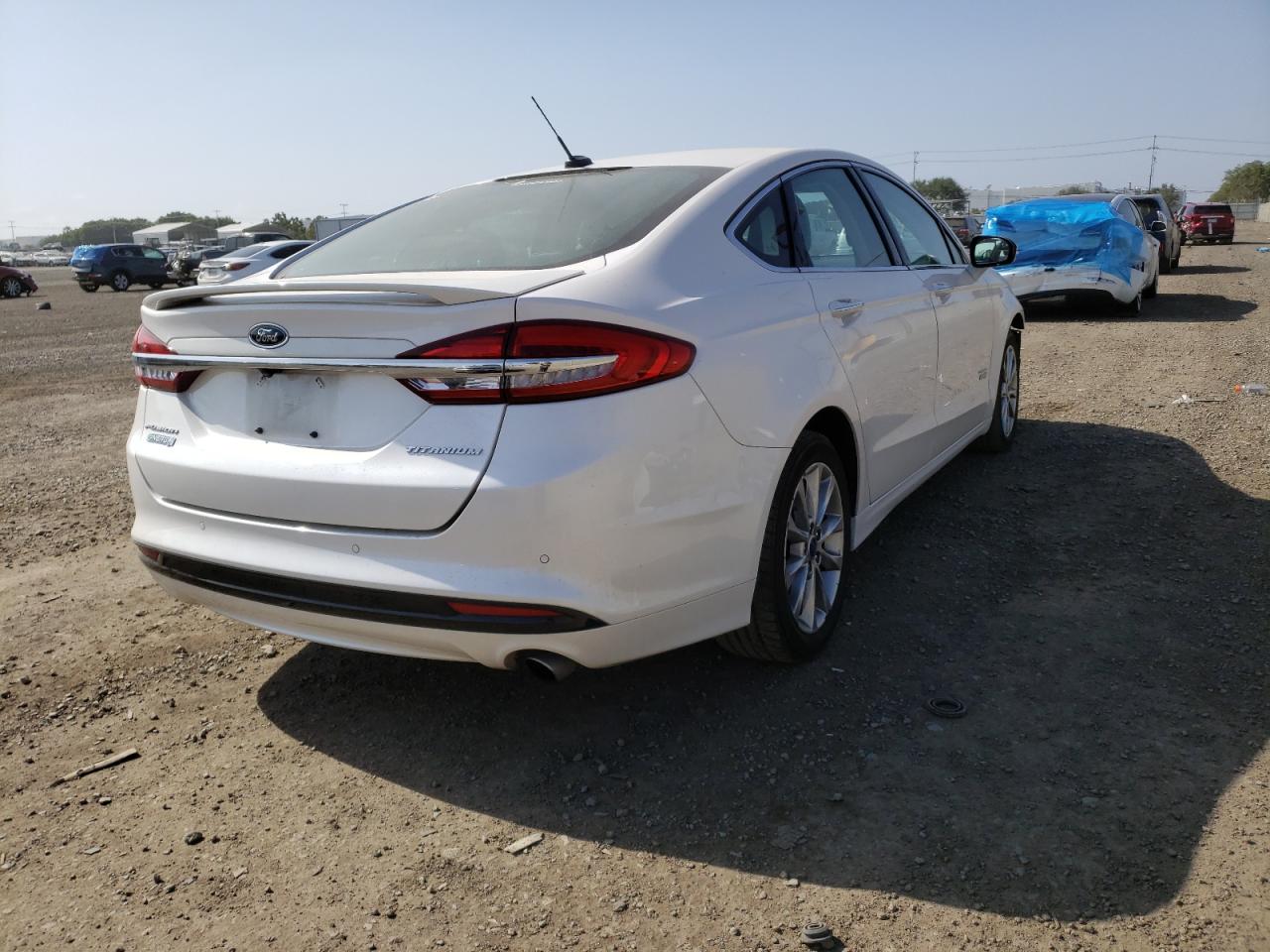 Photo 4 from auction – 2018 FORD FUSION TIT with VIN 3FA6P0SU9JR110347