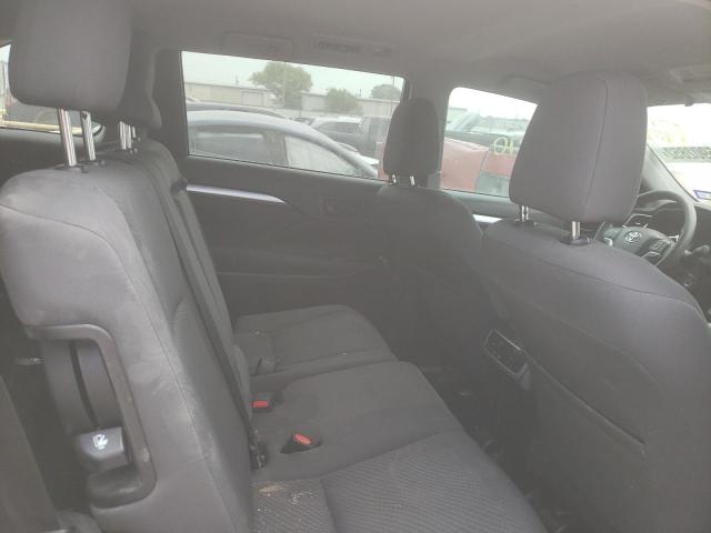 Photo 6 from auction – 2016 TOYOTA HIGHLANDER with VIN 5TDZARFH5GS018992
