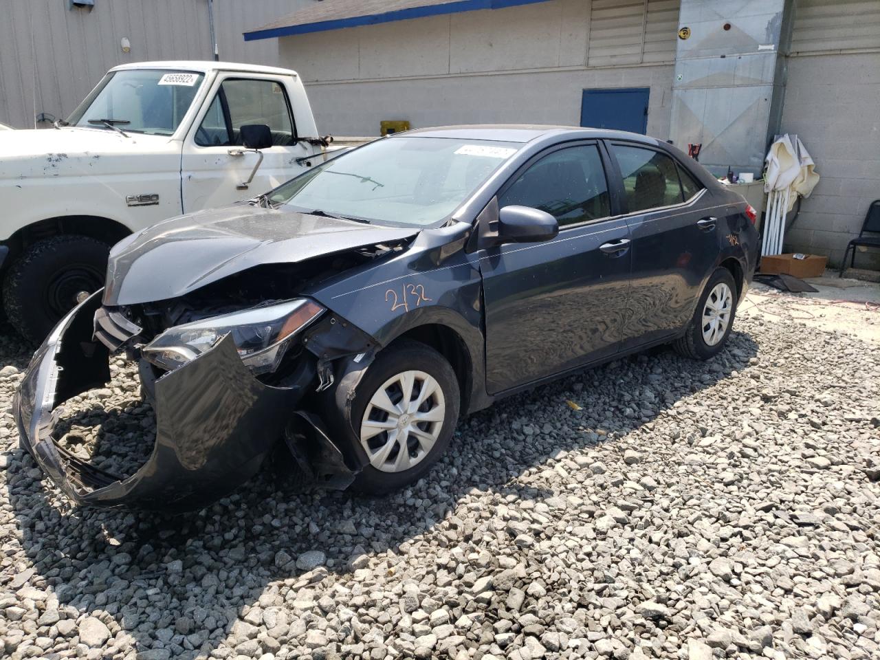 Photo 2 from auction – 2015 TOYOTA COROLLA L with VIN 2T1BURHE4FC358766