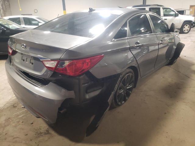 Photo 4 from auction – 2012 HYUNDAI SONATA SE with VIN 5NPEC4AC3CH377068
