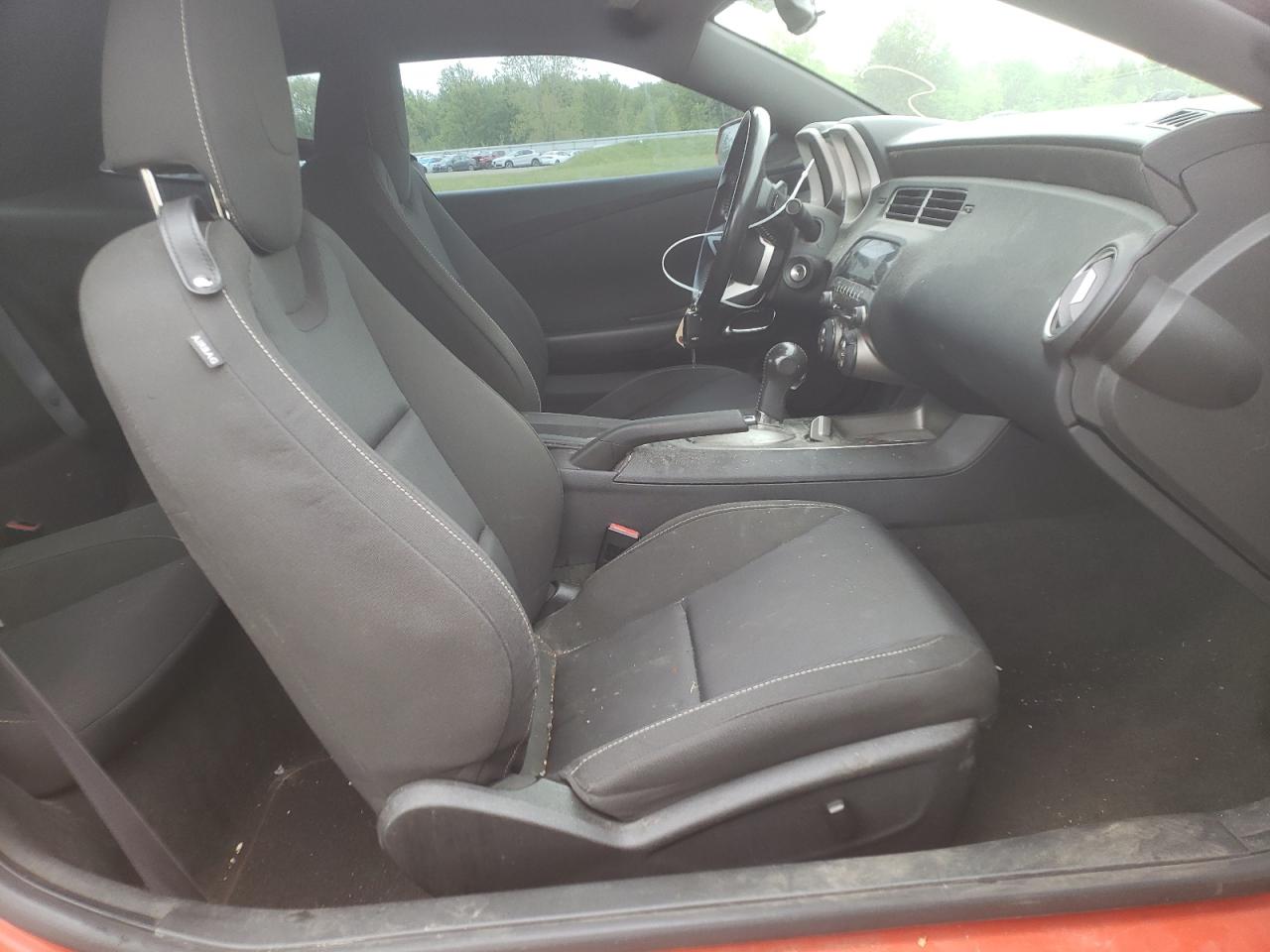 Photo 5 from auction – 2011 CHEVROLET CAMARO LT with VIN 2G1FB1ED4B9157439