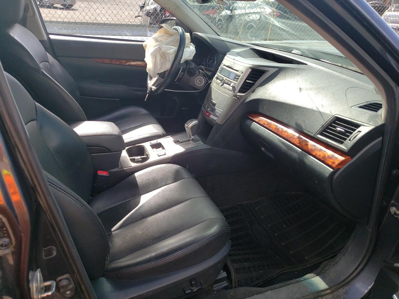 Снимка 5 от търг – 2011 SUBARU OUTBACK 3. с VIN 4S4BRDKC7B2377232