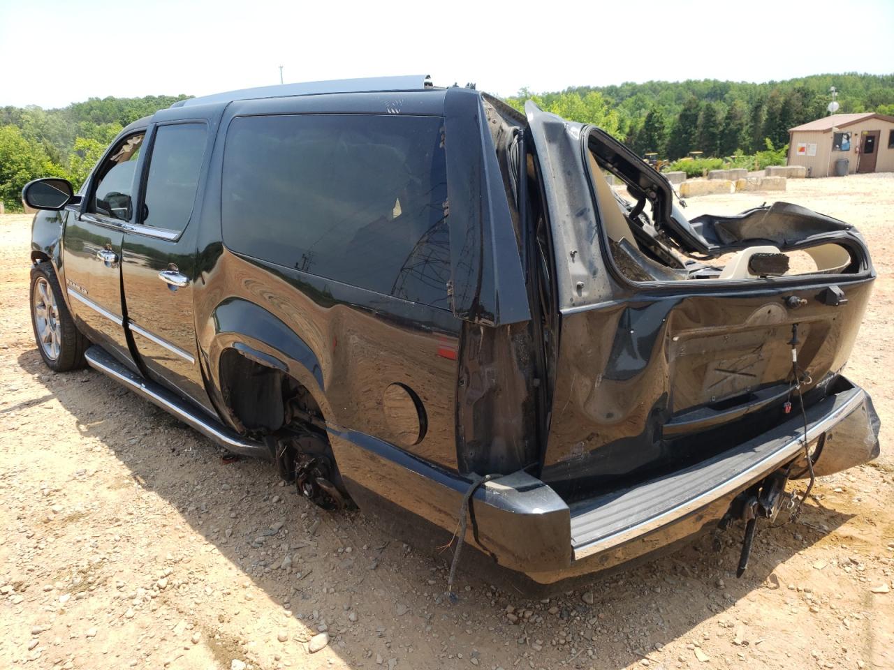 Photo 3 from auction – 2008 CADILLAC ESCALADE E with VIN 1GYFK66868R117832