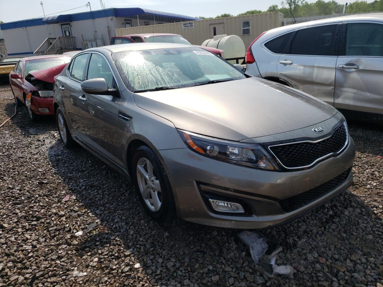 KIA OPTIMA LX 2015 with VIN 5XXGM4A75FG416932 - Photo from auction