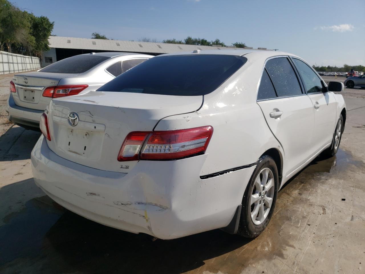 Photo 4 from auction – 2011 TOYOTA CAMRY BASE with VIN 4T4BF3EKXBR105662