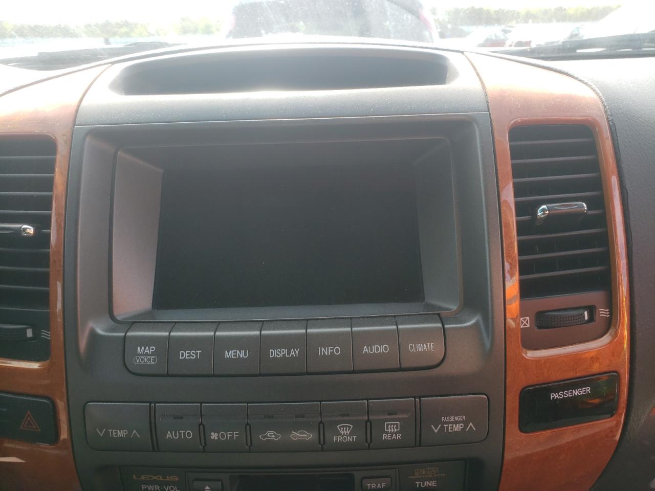 Photo 9 from auction – 2004 LEXUS GX 470 with VIN JTJBT20X340066697