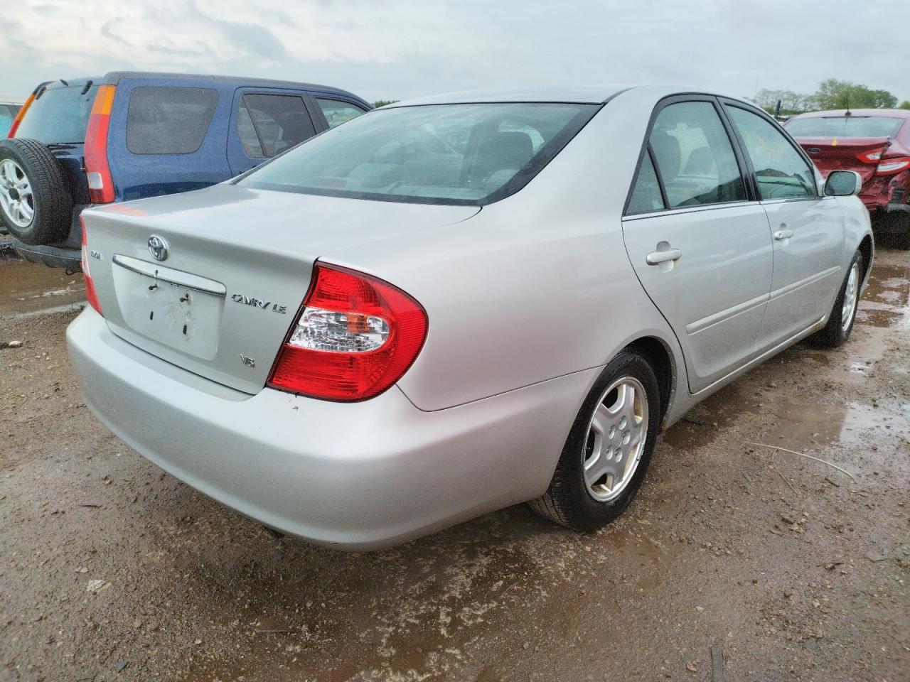 Photo 4 from auction – 2002 TOYOTA CAMRY LE with VIN 4T1BF30K42U018146