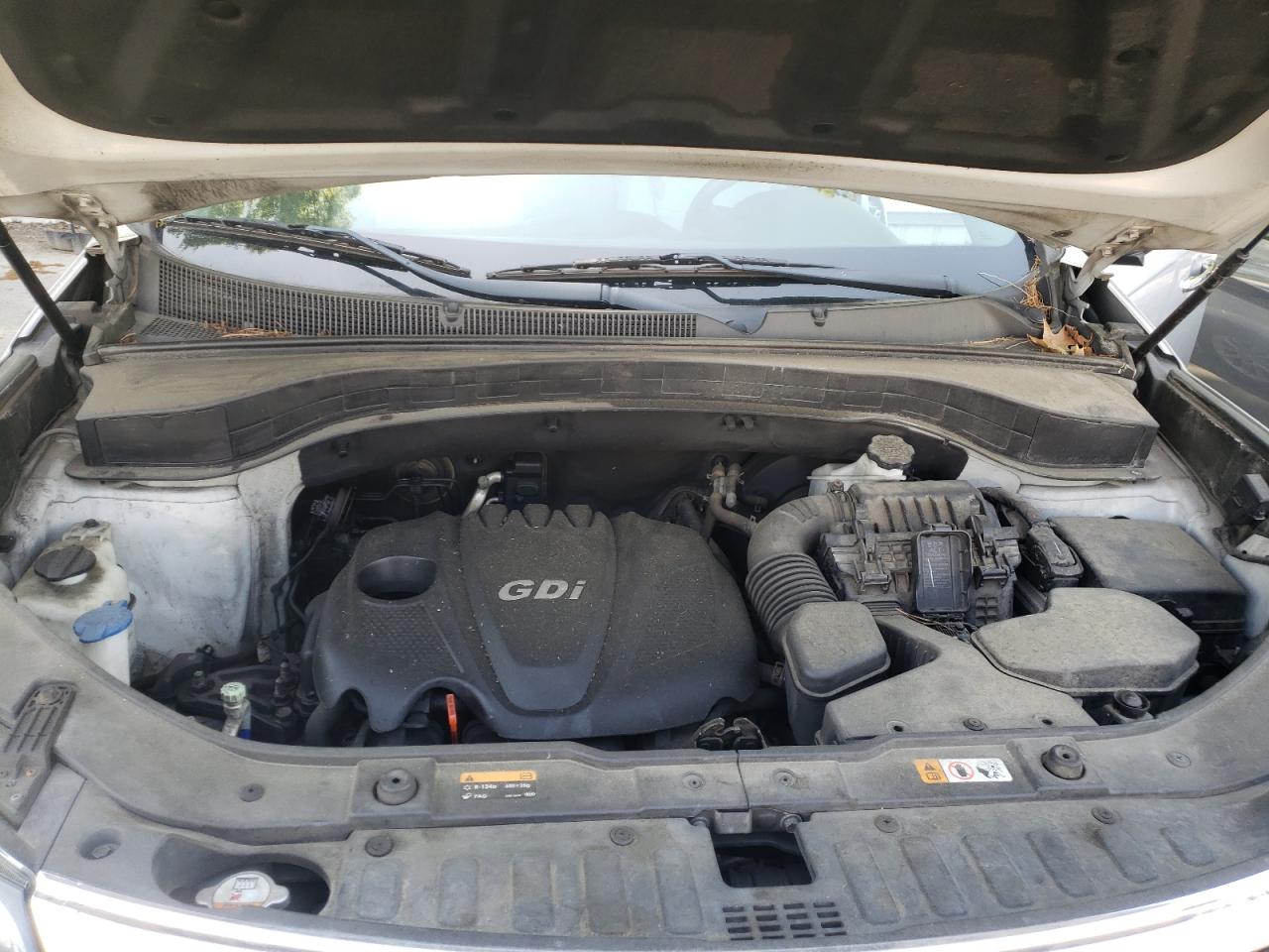 Photo 7 from auction – 2015 KIA SORENTO with VIN 5XYKT3A64FG576780