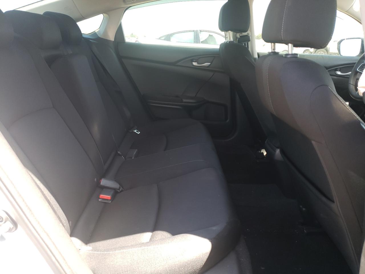 Photo 6 from auction – 2016 HONDA CIVIC EX with VIN 2HGFC2F70GH506615