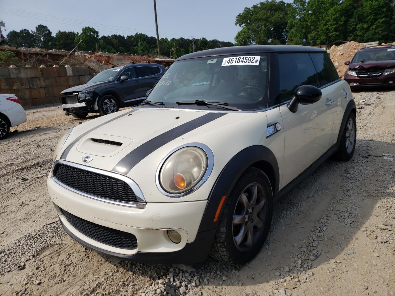 Photo 2 from auction – 2009 MINI COOPER S with VIN WMWMF73589TW81968