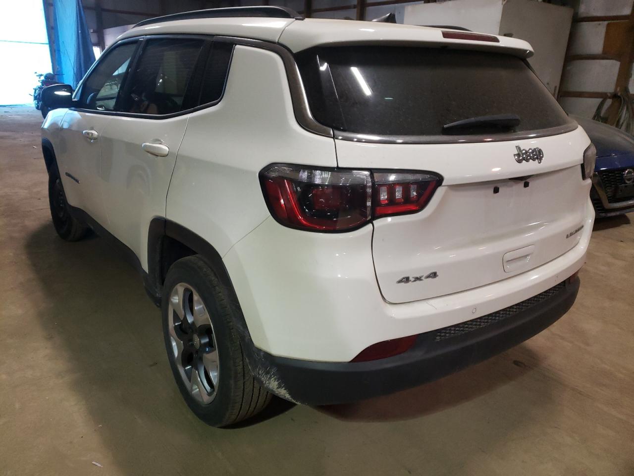 Photo 3 from auction – 2021 JEEP COMPASS LI with VIN 3C4NJDCB5MT565330