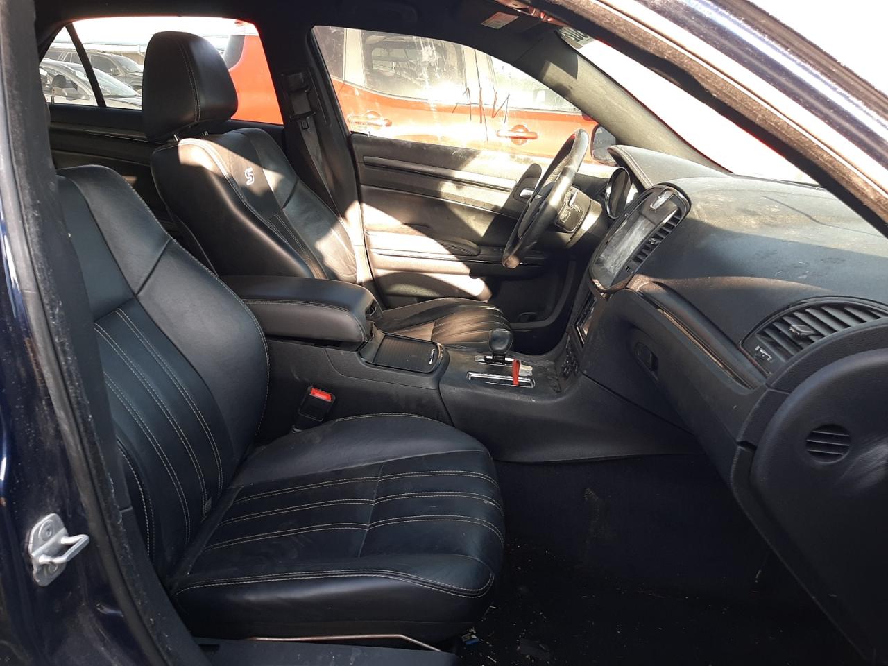 Photo 5 from auction – 2013 CHRYSLER 300 S with VIN 2C3CCABG9DH728300