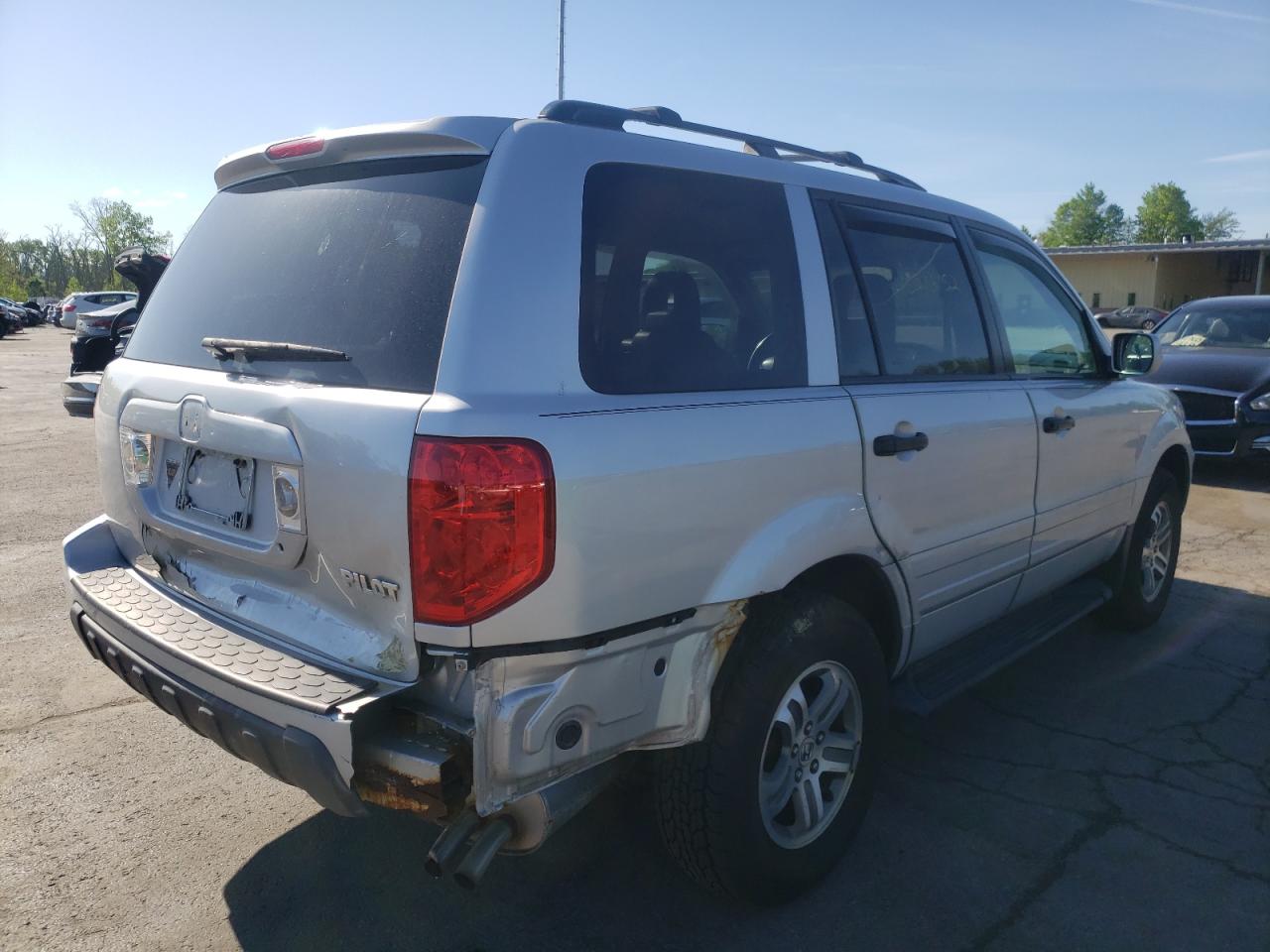 Photo 4 from auction – 2004 HONDA PILOT EXL with VIN 2HKYF18604H507862