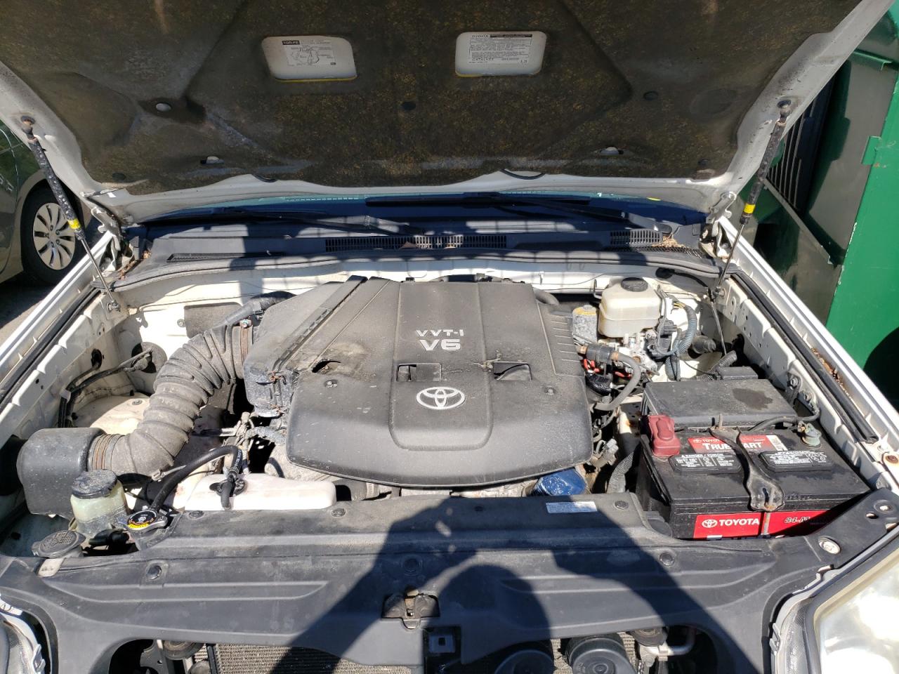 Photo 7 from auction – 2008 TOYOTA 4RUNNER SR with VIN JTEBU14R088107473