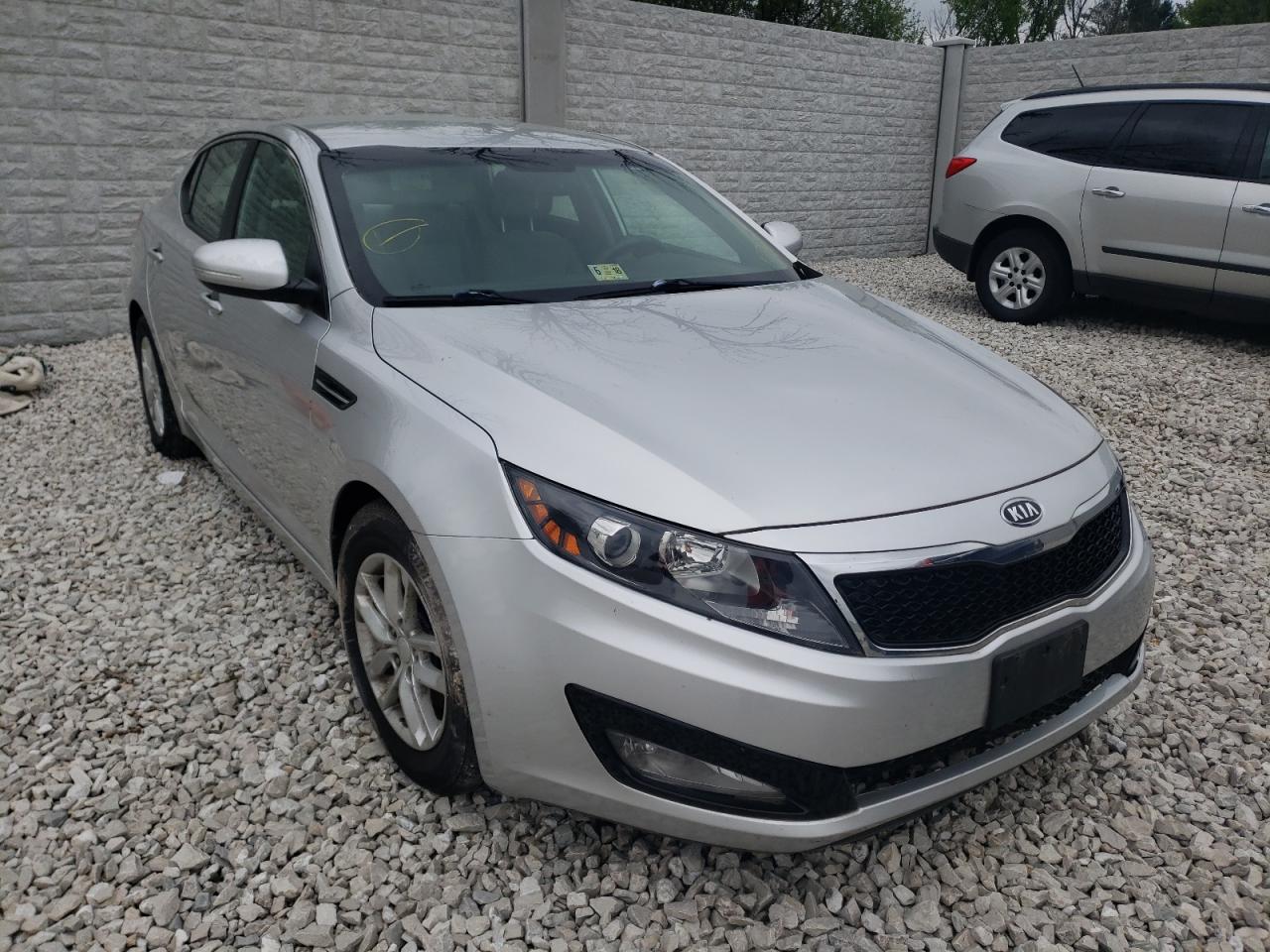 Photo 14 from auction – 2012 KIA OPTIMA LX with VIN KNAGM4A79C5297358