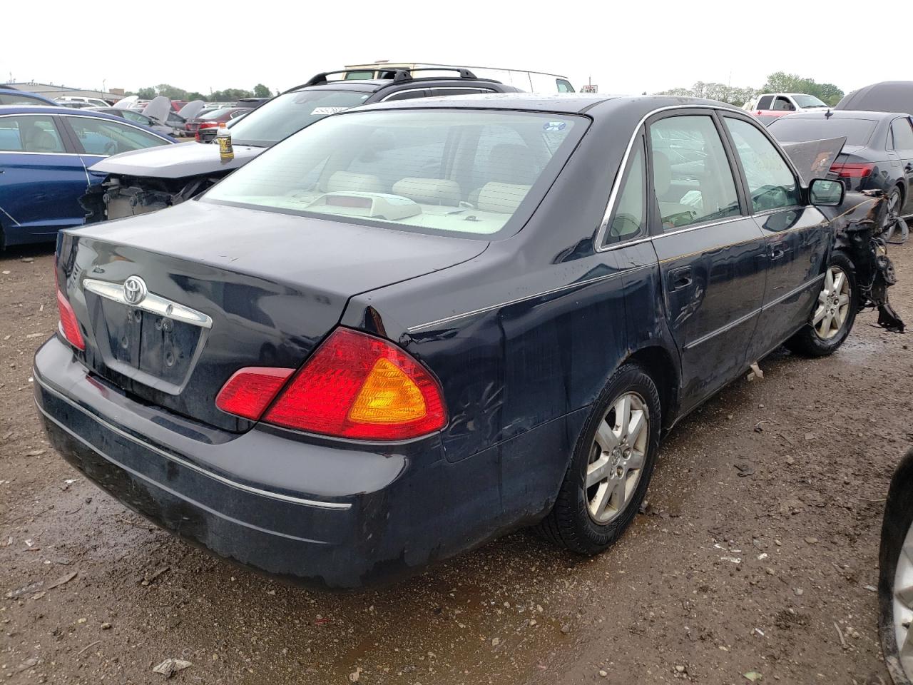 Photo 16 from auction – 2000 TOYOTA AVALON XL with VIN 4T1BF28B0YU017907