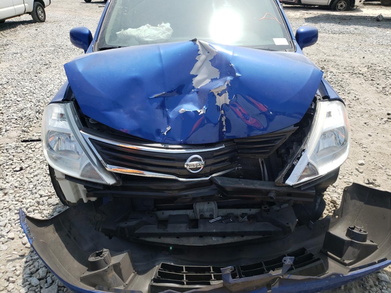 Photo 9 from auction – 2011 NISSAN VERSA S with VIN 3N1BC1CP1BL490911