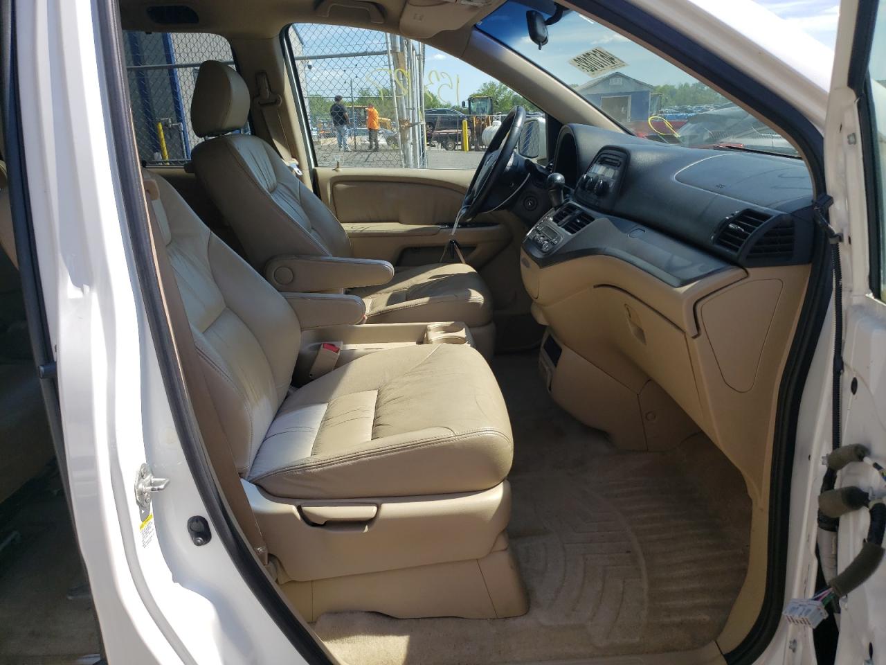 Photo 5 from auction – 2007 HONDA ODYSSEY EX with VIN 5FNRL38747B459691