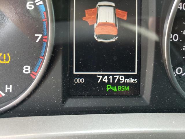 Photo 8 from auction – 2018 TOYOTA RAV4 ADVEN with VIN 2T3WFREV2JW473512