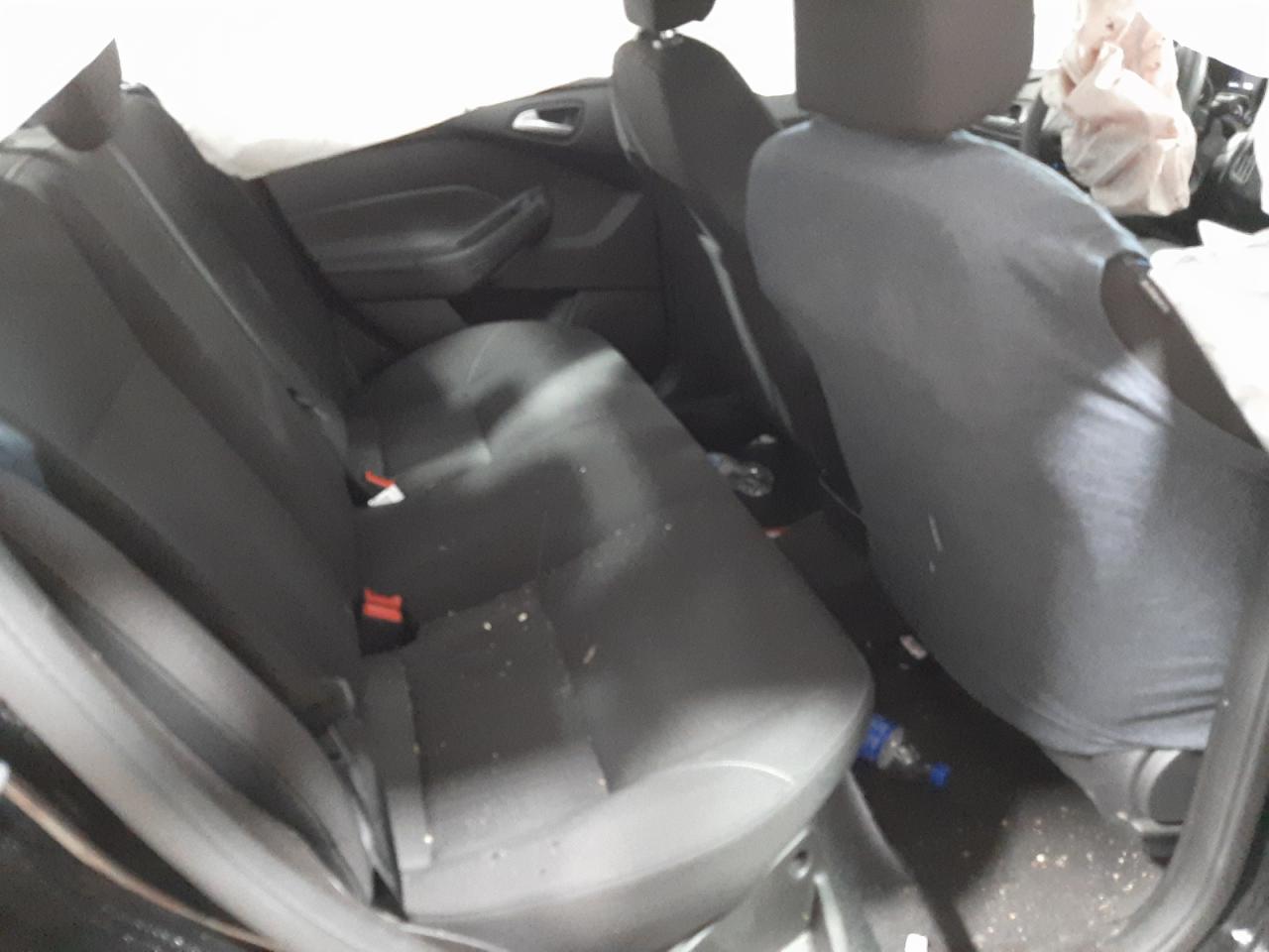 Photo 18 from auction – 2016 FORD FOCUS SE with VIN 1FADP3F25GL352948