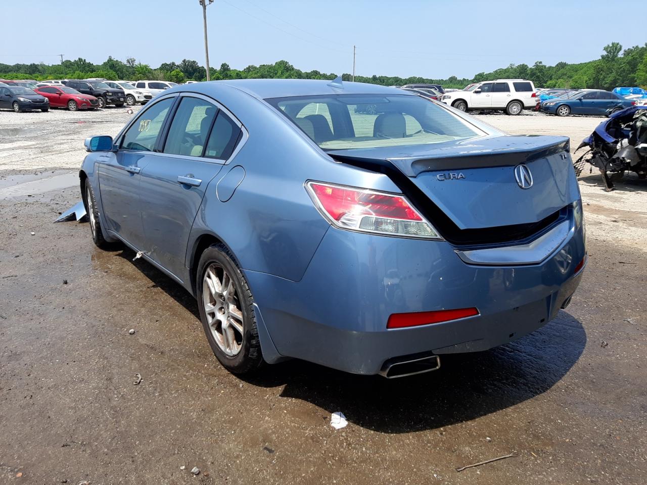 Photo 3 from auction – 2009 ACURA TL with VIN 19UUA86569A008614