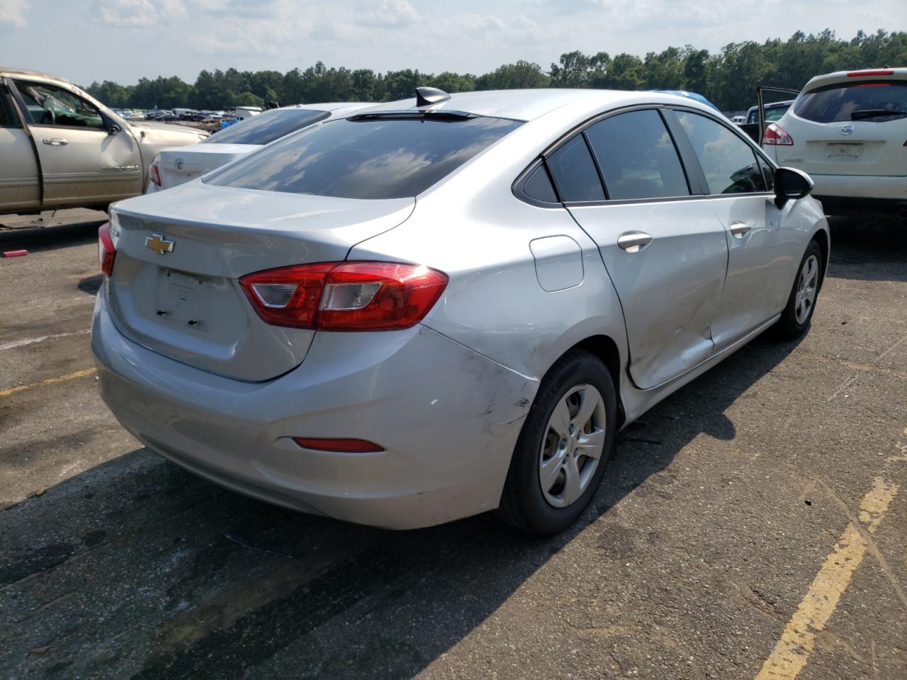 Photo 4 from auction – 2017 CHEVROLET CRUZE LS with VIN 1G1BC5SM2H7164777